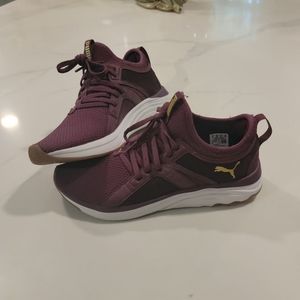 Womens Puma shoes